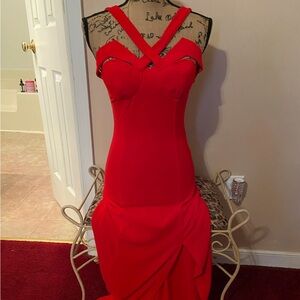 Elegant Red Evening Gown with Cross-Strap Bodice